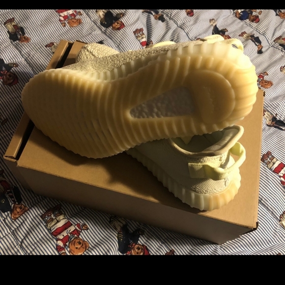 Yeezys butter - Picture 2 of 6